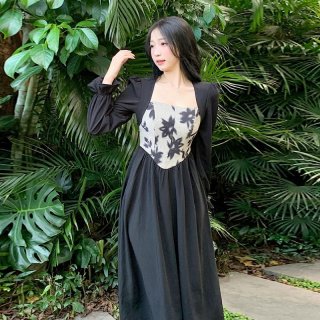 Plus-size women's French Hepburn style black square neck dress, autumn high-end patchwork waist slimming dress