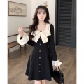 Plus-size French-style square neckline dress for women, autumn style, slimming design, color-blocked flared sleeves, little black dress