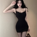 [Built-in bra pads] Lace camisole dress for women, fashionable and sexy tight-fitting, perfect for layering under a short skirt or bodycon dress.