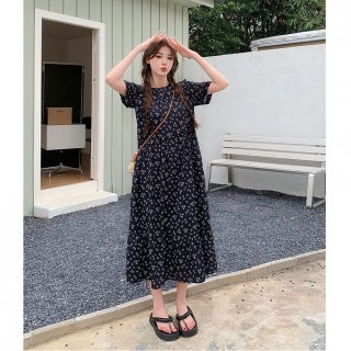 Real shot of a Korean chic summer new style French retro round neck design loose floral mid-length dress Real shot of a Korean chic summer new style French retro round neck design loose floral mid-length dress