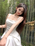 French-style first love dress, new summer style, waist-cinching, hip-covering, slimming, sweet and elegant suspender tea dress.