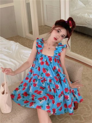 Pastoral style floral print sundress for women, new summer style, loose fit, slimming and flattering short skirt