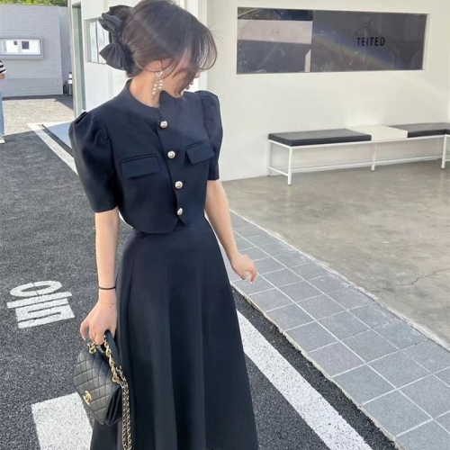 Sophisticated Chanel-inspired chic two-piece set for women, perfect for summer 2025. Includes a chic, minimalist style skirt and a two-piece skirt.