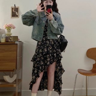 Plus-size French-style irregular floral print dress for women, a unique and beautiful spring slip dress that flatters chubby women and conceals the tummy.