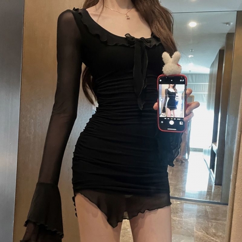 2025 New Spring and Autumn Mesh Flared Sleeve Faux Two-Piece Dress for Women, New Winter Style, Sexy Waist-Slimming and Hip-Hugging