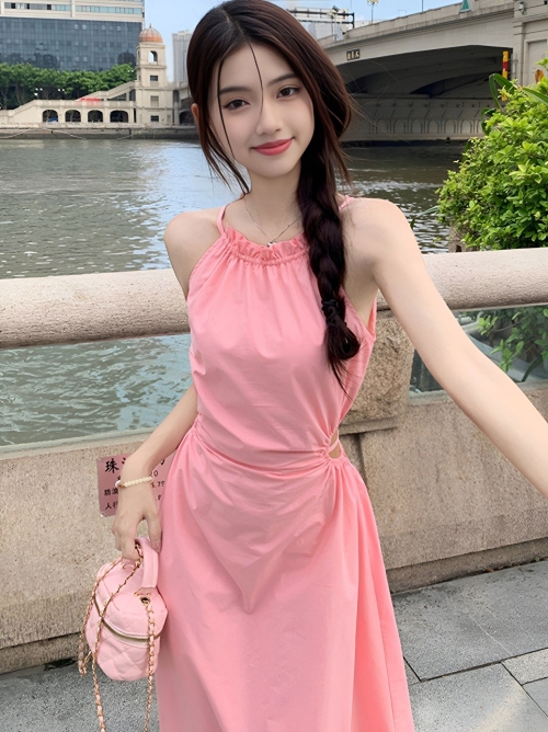 Exquisite pink halter-neck slip dress, exuding a pure, sexy charm with a fitted waist and flowing skirt.