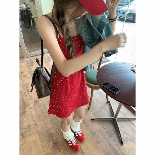 Hong Kong style retro chic polka dot red suspender dress for women, summer slim fit, vacation style A-line short dress Hong Kong style retro chic polka dot red suspender dress for women, summer slim fit, vacation style A-line short dress
