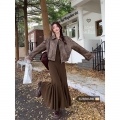 Women's Autumn Slim-fitting, Flattering Long-sleeved Brown Dress with Waist-cinching Bodycon Skirt and Fishtail Hem - Black Long Skirt