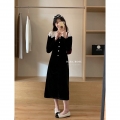 French-style high-end lace-trimmed velvet dress for women, autumn and winter, elegant and slim-fitting, perfect for layering over a long dress.