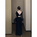 2024 New French Style Black Long-Sleeved Dress for Women, Early Autumn Design, High-End Sexy Backless Waist-Defining Style