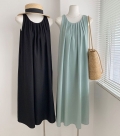 Sleeveless Vest Dress for Women, Summer 2025 New Style, High-End Halter Neck Strap, Beach Wear