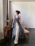 French-style floral V-neck suspender dress, summer sweet and spicy style, blue retro elegant slit maxi skirt.