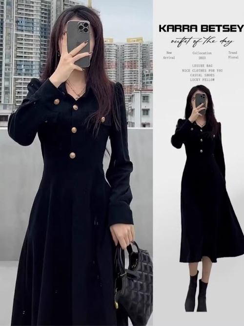 Black Hepburn-style petite dress, women's early autumn 2024 new style, high-end innerwear. Black Hepburn-style petite dress, women's early autumn 2024 new style, high-end innerwear.
