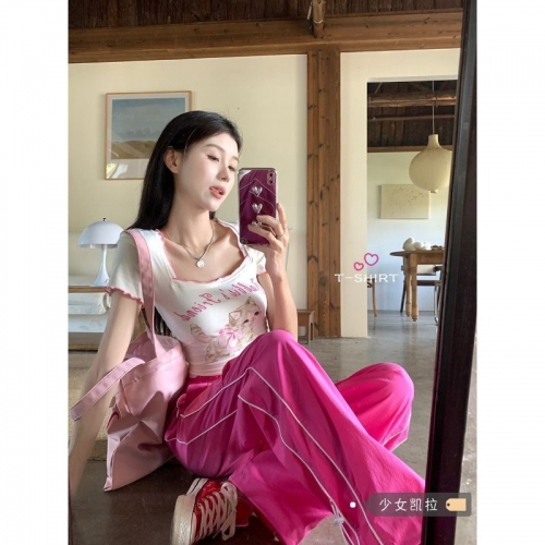 Official photos and actual price: Women's summer new style square neck T-shirt, short-sleeved, cat print, slim fit, sweet and spicy milky top. Official photos and actual price: Women's summer new style square neck T-shirt, short-sleeved, cat print, slim fit, sweet and spicy milky top.