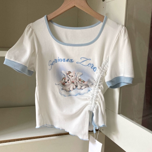 Official photos, actual price, already shipped, cute cat-themed short-sleeved t-shirt with diagonal drawstring.