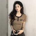 [In Stock] Irregular Drawstring Brown Short-Sleeve T-Shirt for Women, Summer, Sexy and Slim Fit, Stylish Design
