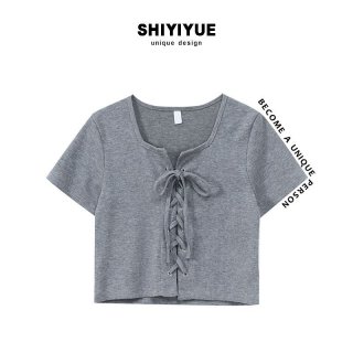 Women's short-sleeved gray T-shirt, slim fit, flattering, summer style, unique design, square neck top.