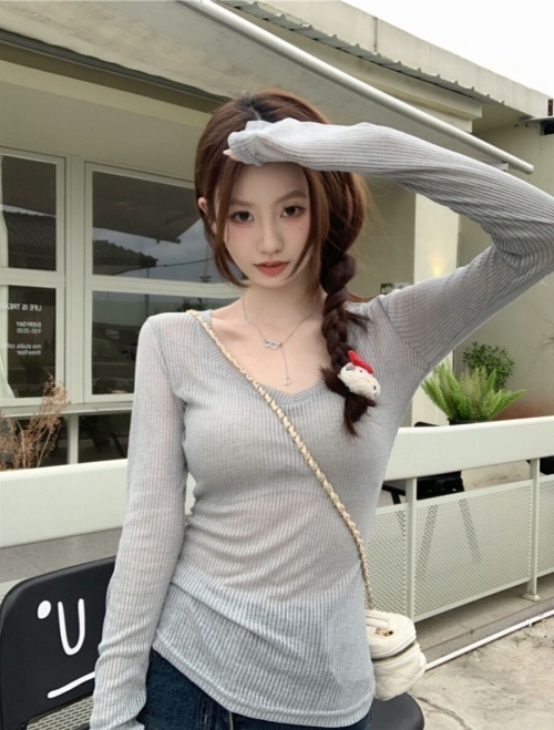 MR Original Fabric V-Neck Thin Slightly Sheer Sunscreen Knit Sweater for Summer Women, Slim Fit, Simple Set