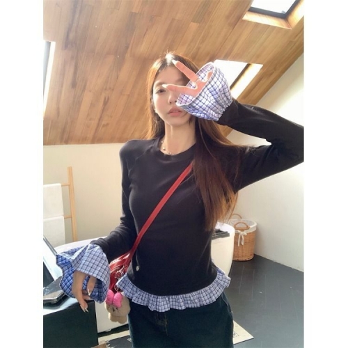 MR [Original Design] Retro Plaid Patchwork Long-Sleeved Women's Autumn Slimming T-Shirt with a Stylish Fit