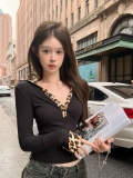 MR [Original Recipe] Retro Leopard Print V-Neck Short Top, Slim Fit, Sweet and Spicy Style, Unique Design Base Layer
