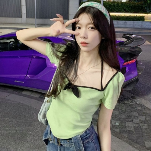 Pure and Sweet Spicy Bow Square Neck Short-Sleeve T-Shirt for Women, Summer Design, Niche Short Top, Trendy