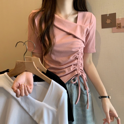 [In Stock] Plus Size Women's Irregular Ruffled Top, New Summer Style for Curvy Women, V-Neck, Slim Fit, Short Sleeve