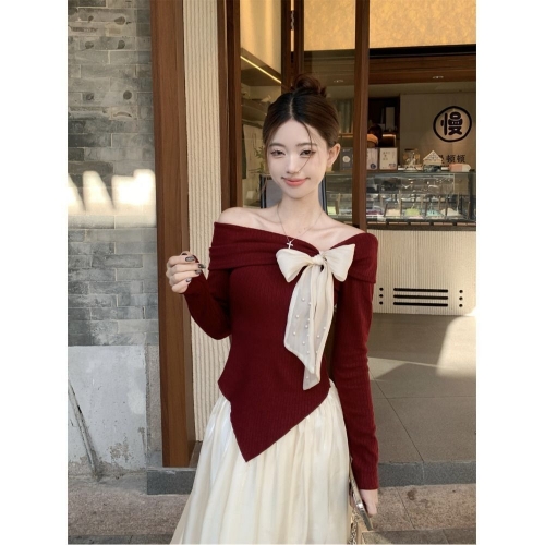 MR [Mousse Cashmere] Off-the-shoulder French bow long-sleeved knit top for women, autumn and winter irregular red top