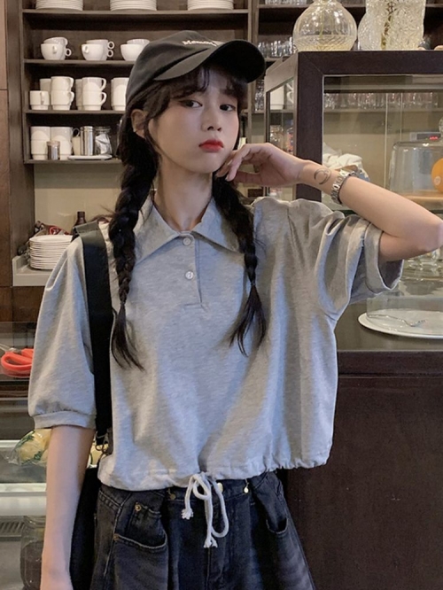 Short-sleeved trendy women's base layer top, Korean retro polo collar design, unique gray t-shirt, slimming Short-sleeved trendy women's base layer top, Korean retro polo collar design, unique gray t-shirt, slimming