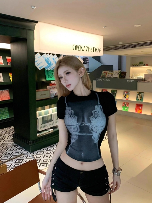 1*1 Pure Cotton High Elasticity New Summer Short-Sleeved Top, Fits Well with High-Waisted Pants, Slimming and Stylish 1*1 Pure Cotton High Elasticity New Summer Short-Sleeved Top, Fits Well with High-Waisted Pants, Slimming and Stylish