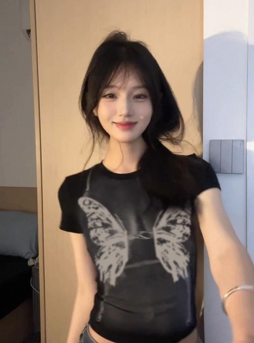 1*1 Pure Cotton High Elasticity New Summer Short-Sleeved Top, Fits Well with High-Waisted Pants, Slimming and Stylish