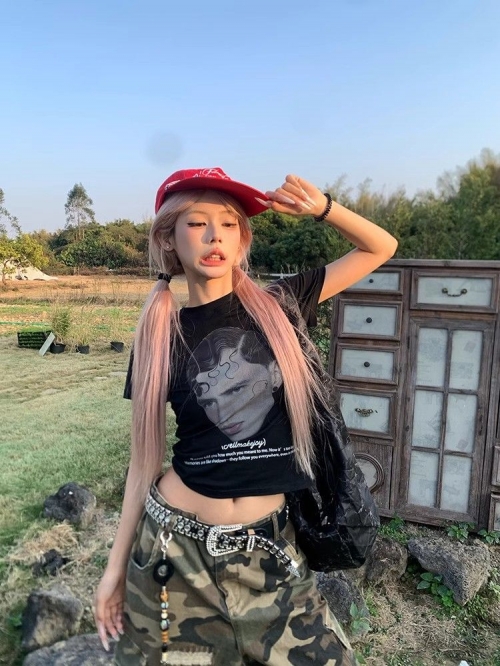 1*1 Pure Cotton High Elasticity New Summer Short-Sleeved Top, Fits Well with High-Waisted Pants, Slimming and Stylish