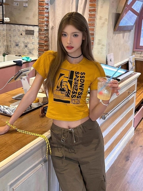 1*1 Pure Cotton High Elasticity New Summer Short-Sleeved Top, Fits Well with High-Waisted Pants, Slimming and Stylish 1*1 Pure Cotton High Elasticity New Summer Short-Sleeved Top, Fits Well with High-Waisted Pants, Slimming and Stylish