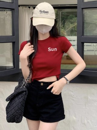 1*1 Pure Cotton High Elasticity New Summer Short-Sleeved Top, Fits Well with High-Waisted Pants, Slimming and Stylish