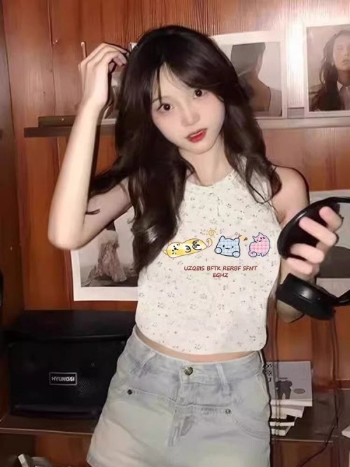 [Shoulder and Collar Cover] Summer Dopamine Outfit: Sleeveless T-shirt, American Style Short Hot Girl Slim Fit Tank Top