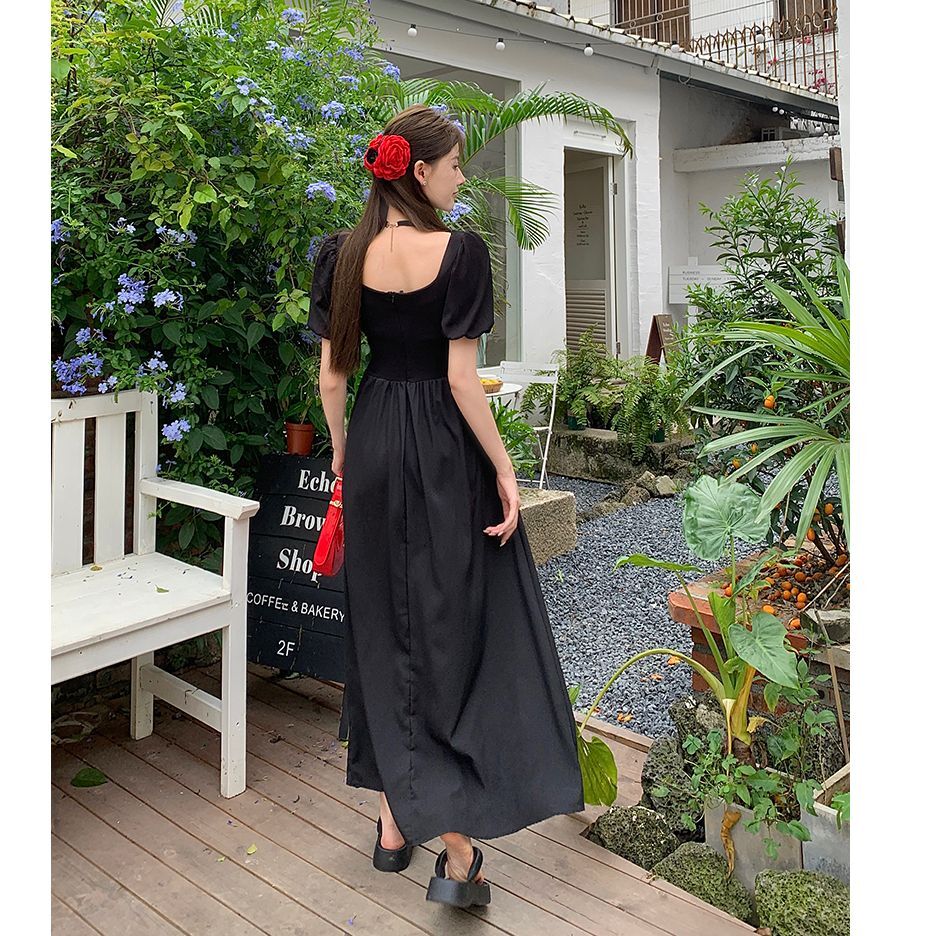 Real photos of in-stock black square neck hollowed-out bubble short-sleeved dress for women, summer niche design, slit, slimming long dress.
