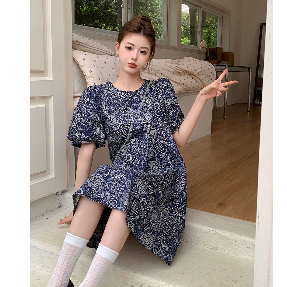 Real photos of a French-style floral dress, 2025 summer new style for women, Korean design, unique puff sleeves, short length.