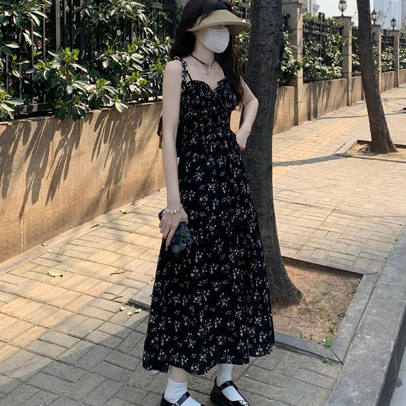 Sweet floral print sundress for women, new summer 2025 style, stylish design, slim waist, slit, elegant long dress
