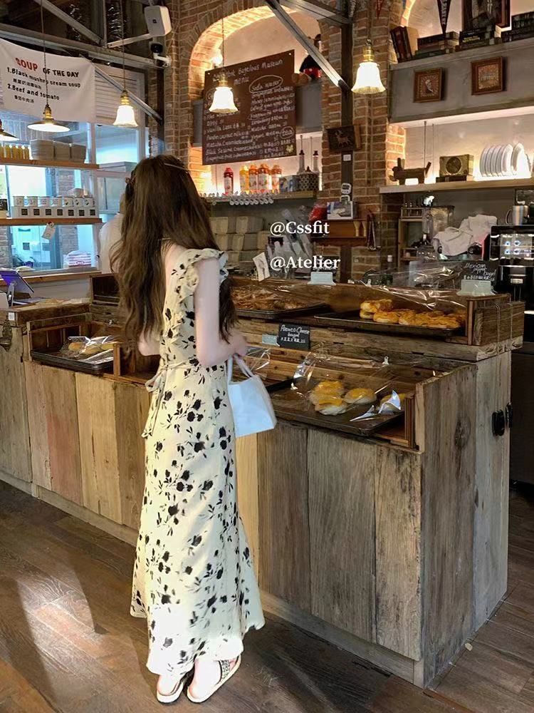 Dawn Black Rose Limited Edition Floral Print Short Sleeve Dress for Women, 2025 Summer New Style, Elegant and Slimming U-Neck