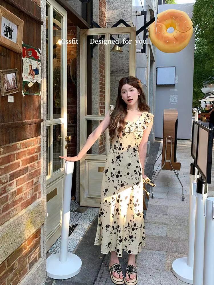 Dawn Black Rose Limited Edition Floral Print Short Sleeve Dress for Women, 2025 Summer New Style, Elegant and Slimming U-Neck