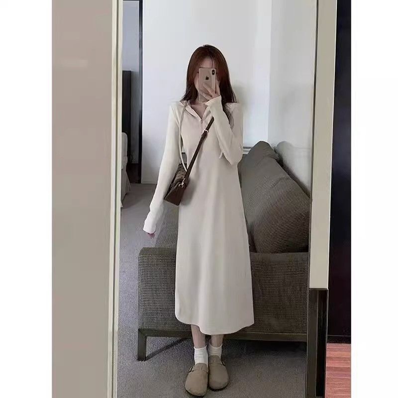 Stylish, unique, elegant moonlight white dress, new spring/autumn 2025 collection, hooded, slimming midi dress