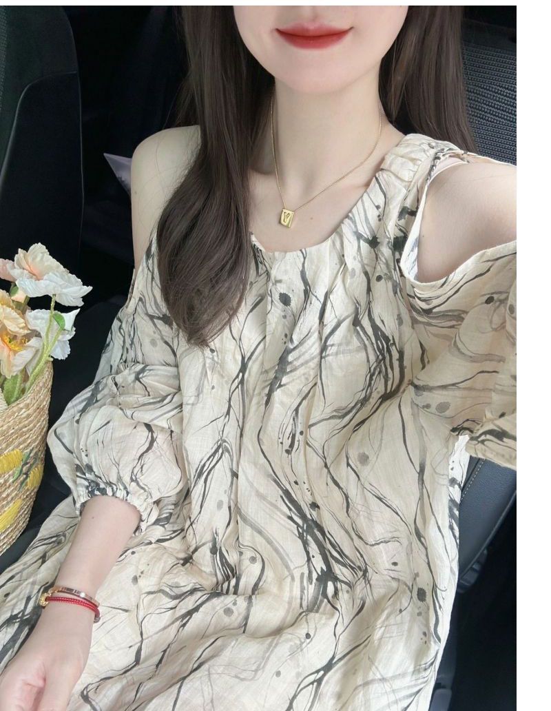 French abstract print off-shoulder halter neck dress, new summer style, high-end chiffon loose and fashionable A-line short skirt.