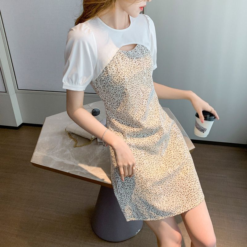Daisy floral print dress for women, summer 2022 new style, elegant retro round neck A-line skirt.