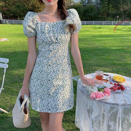 Daisy floral print dress, women's summer 2023 new style, square neck puff sleeve short skirt A Daisy floral print dress, women's summer 2023 new style, square neck puff sleeve short skirt A