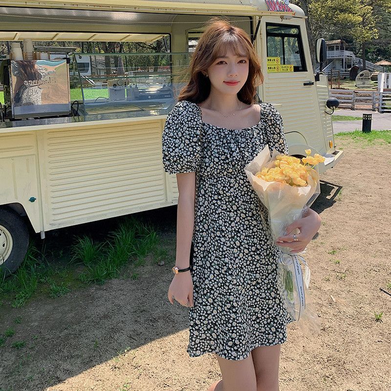 Daisy floral print dress, women's summer 2023 new style, square neck puff sleeve short skirt A