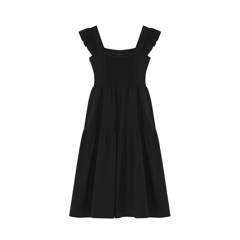 French-style A-line dress with flutter sleeves, perfect for petite women, slimming and elegant with a Hepburn-inspired square neckline.