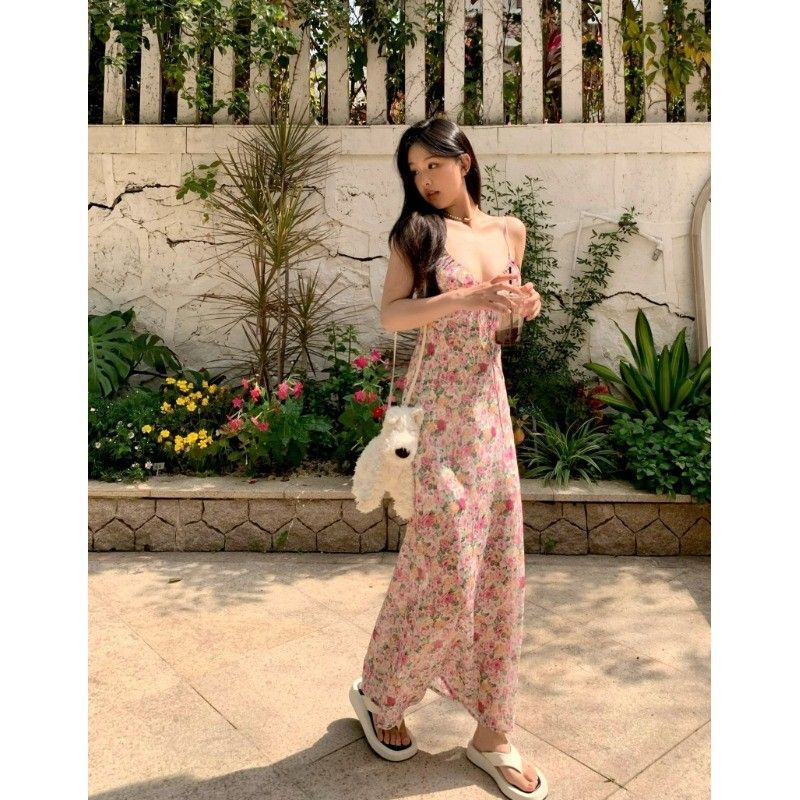 Retro floral lace sexy slip dress for women, spring and summer, waist-cinching, slimming, romantic oil painting style midi dress