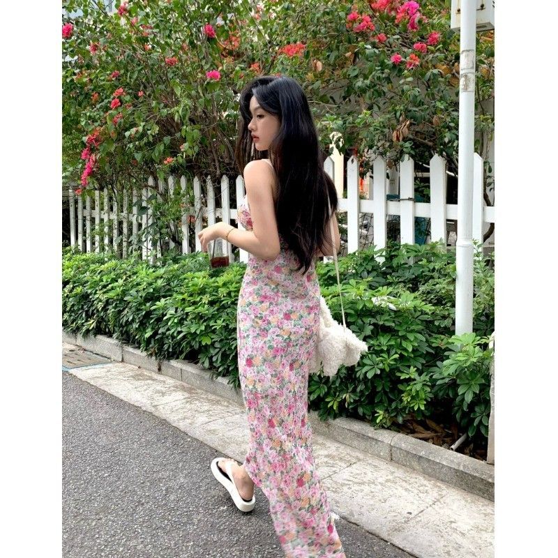 Retro floral lace sexy slip dress for women, spring and summer, waist-cinching, slimming, romantic oil painting style midi dress