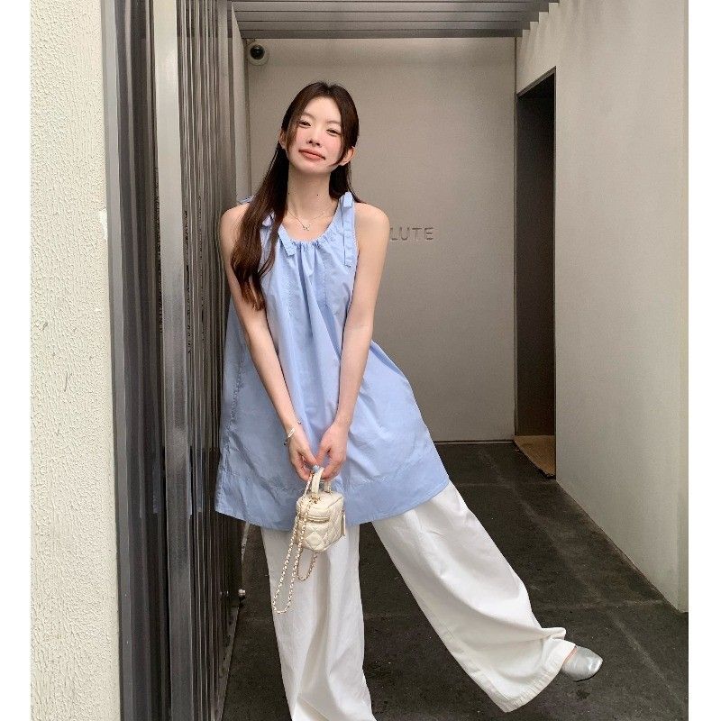 French sweet and fresh blue sleeveless suspender dress for women, new summer style, 2025, straight and short.