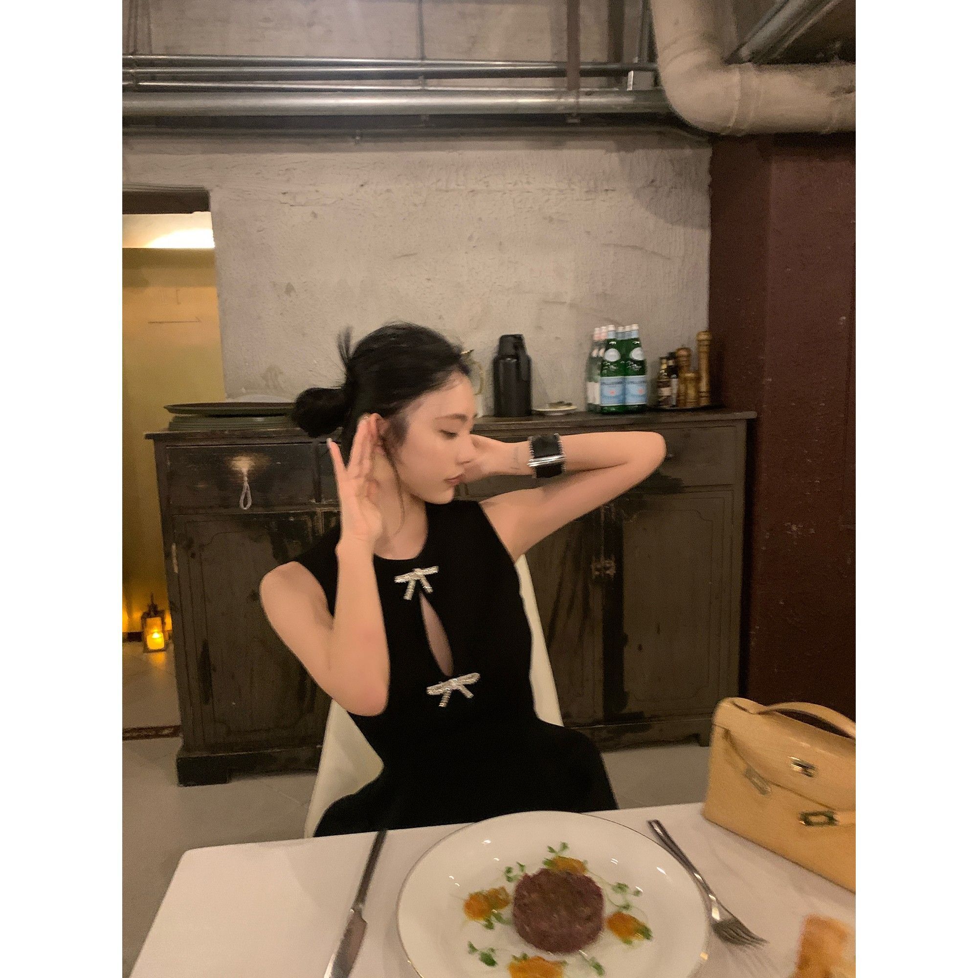 French-style little black dress, high-end and exquisite bow-tie sleeveless vest dress, waist-cinching A-line birthday dress