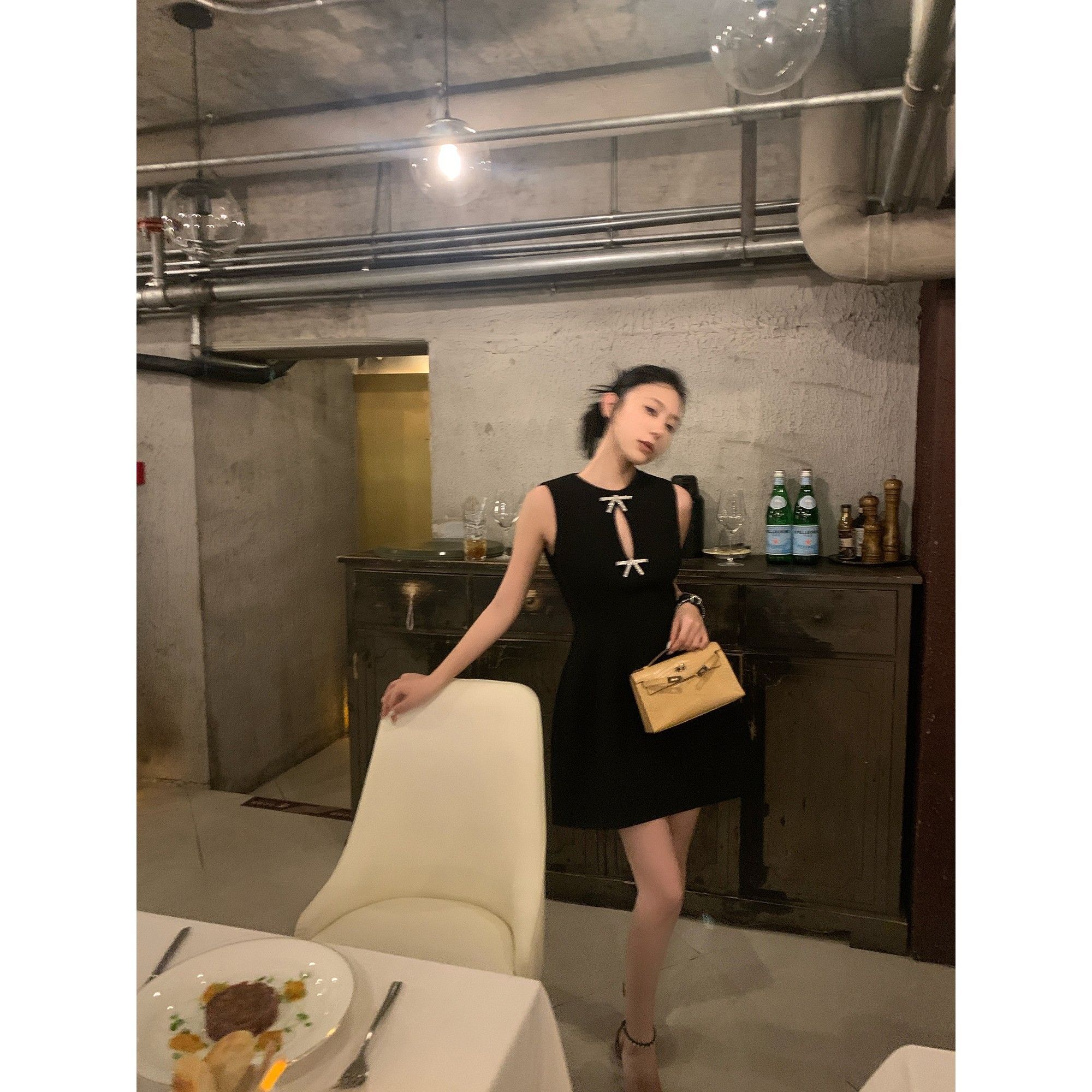 French-style little black dress, high-end and exquisite bow-tie sleeveless vest dress, waist-cinching A-line birthday dress